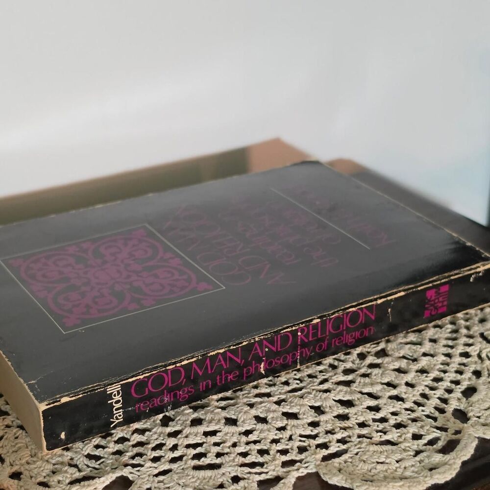 Books - Picture 8 of 8